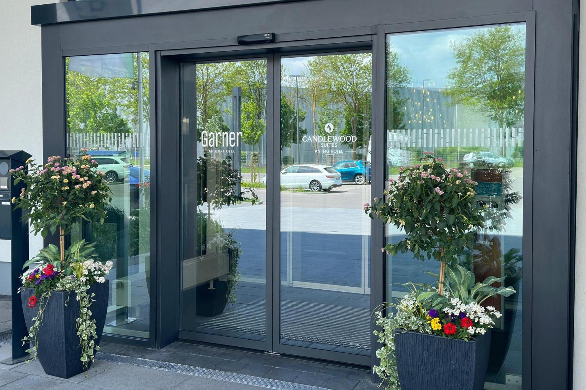 Candlewood Suites Augsburg Gersthofen Exteriör bild